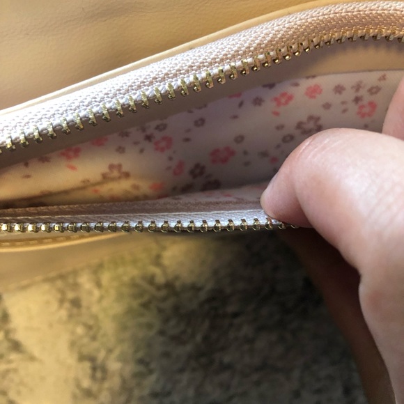 Nanette Lepore quilted clutch, light beige - Picture 7 of 8